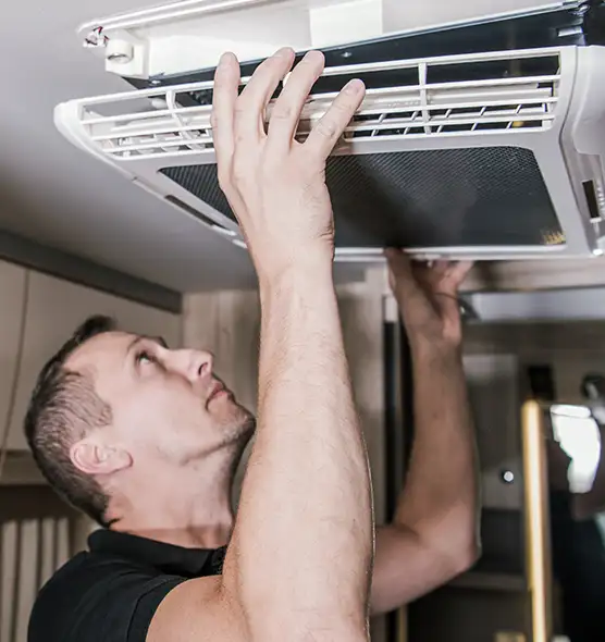  Professional Licensed And Insured Cleaners in Iowa City, IA